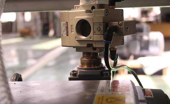 如何選購智能化廢紙打包機(jī)