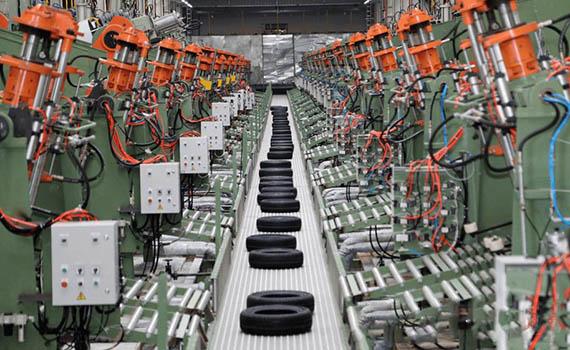 Uncover the world's first full-process industry 4.0 intelligent commercial tire production line
