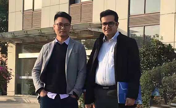 印度食品企業客戶到冠猴智能海安生產基地參觀考察