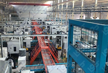 Automatic conveyor line in processing area