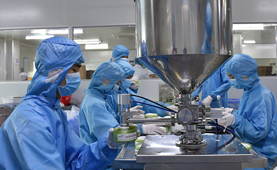 15家美妝企業投資80億元，發起智能工廠革命