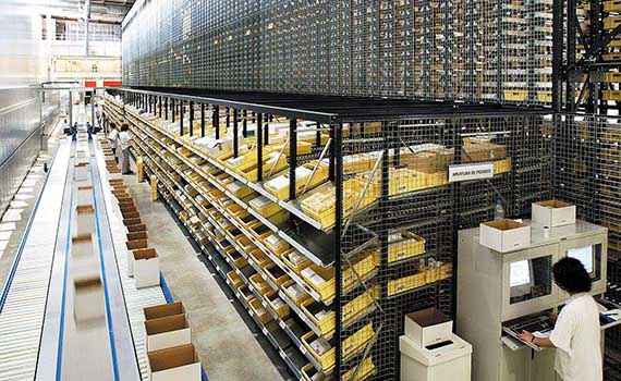 不同貨架在智能倉儲中的應用