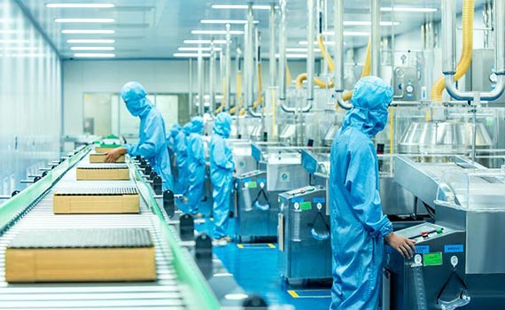 北京藥企車間：生產線馬力全開，市藥監局駐場把關