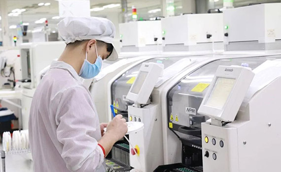 全球最大智能計算設備“燈塔工廠”誕生！聯想集團打造高端制造中國樣本