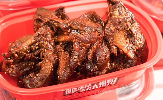 絕味鴨脖：用科技重新定義鹵味自動化生產(chǎn)線