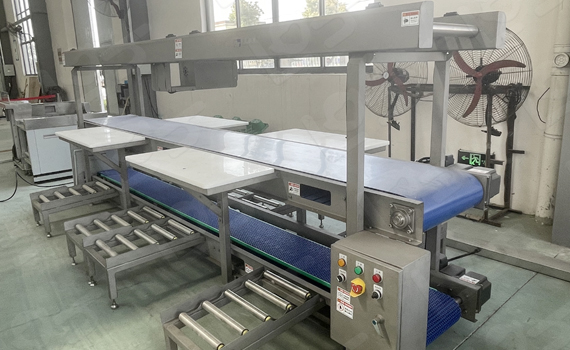 食品工廠皮帶輸送線材質(zhì)選擇確保安全與效率的關(guān)鍵