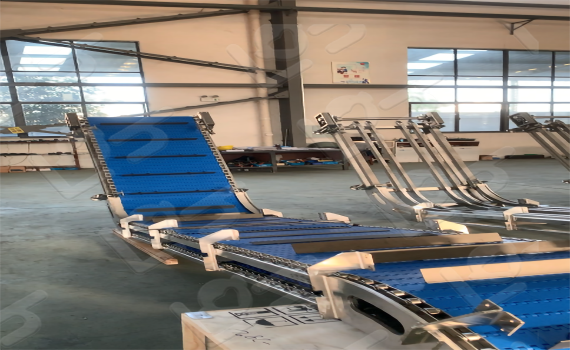 創新提升輸送機：優化物流，提升效率