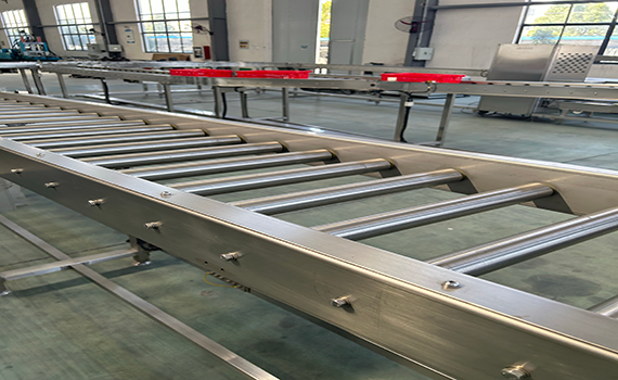 冠猴滾筒輸送線：高效靈活的自動化輸送解決方案