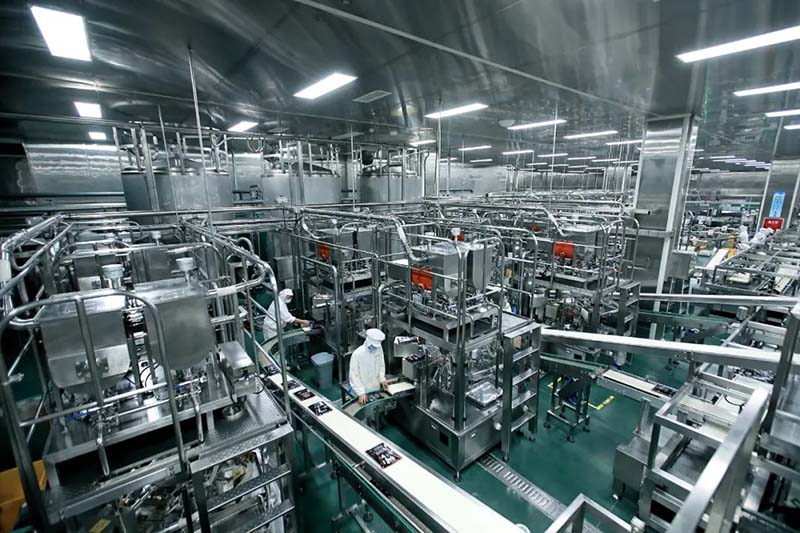 1636426669820438.jpg 火鍋生產(chǎn)線3.jpg